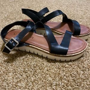 Unisa Black Sandal size 9